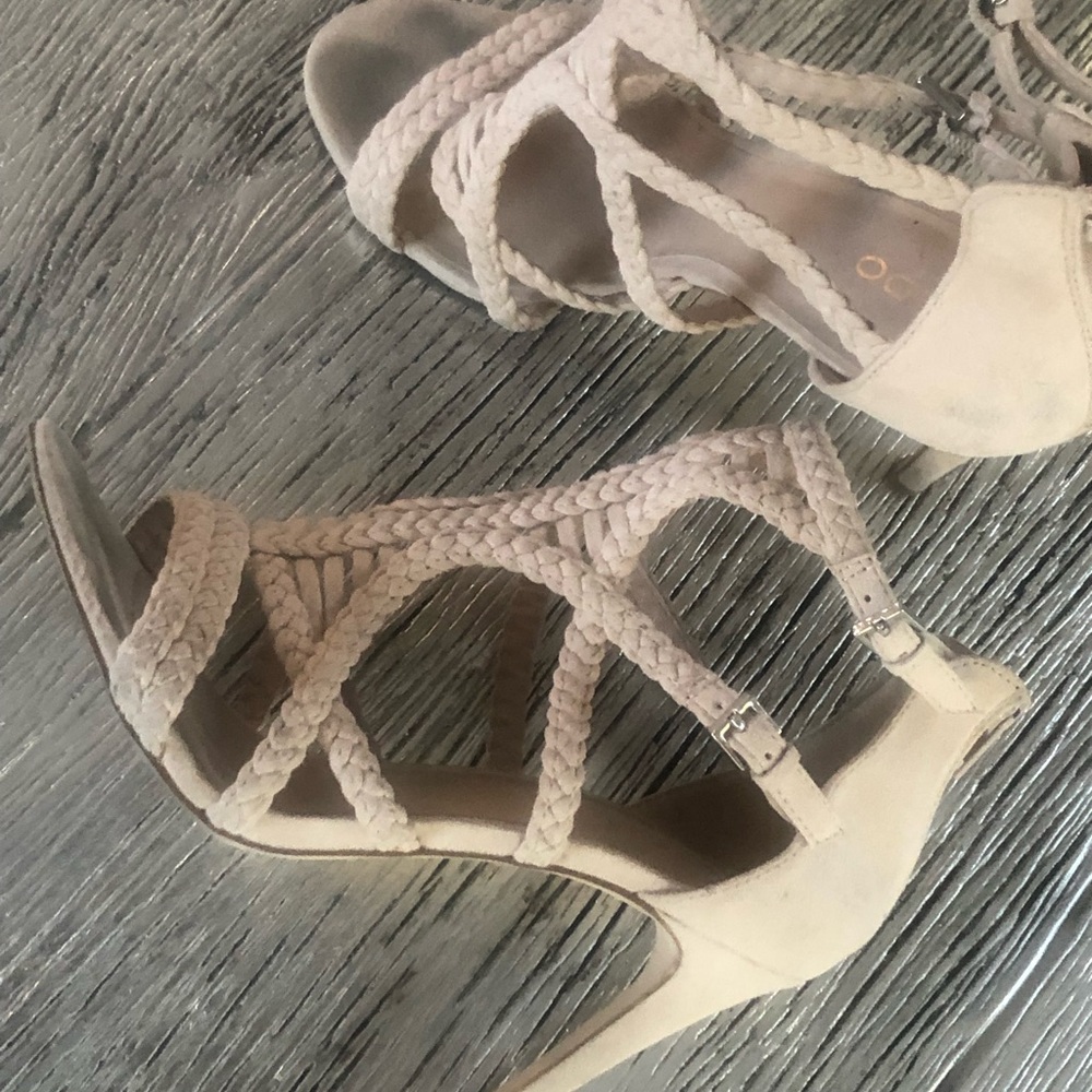 Aldo - Picture 5 of 7